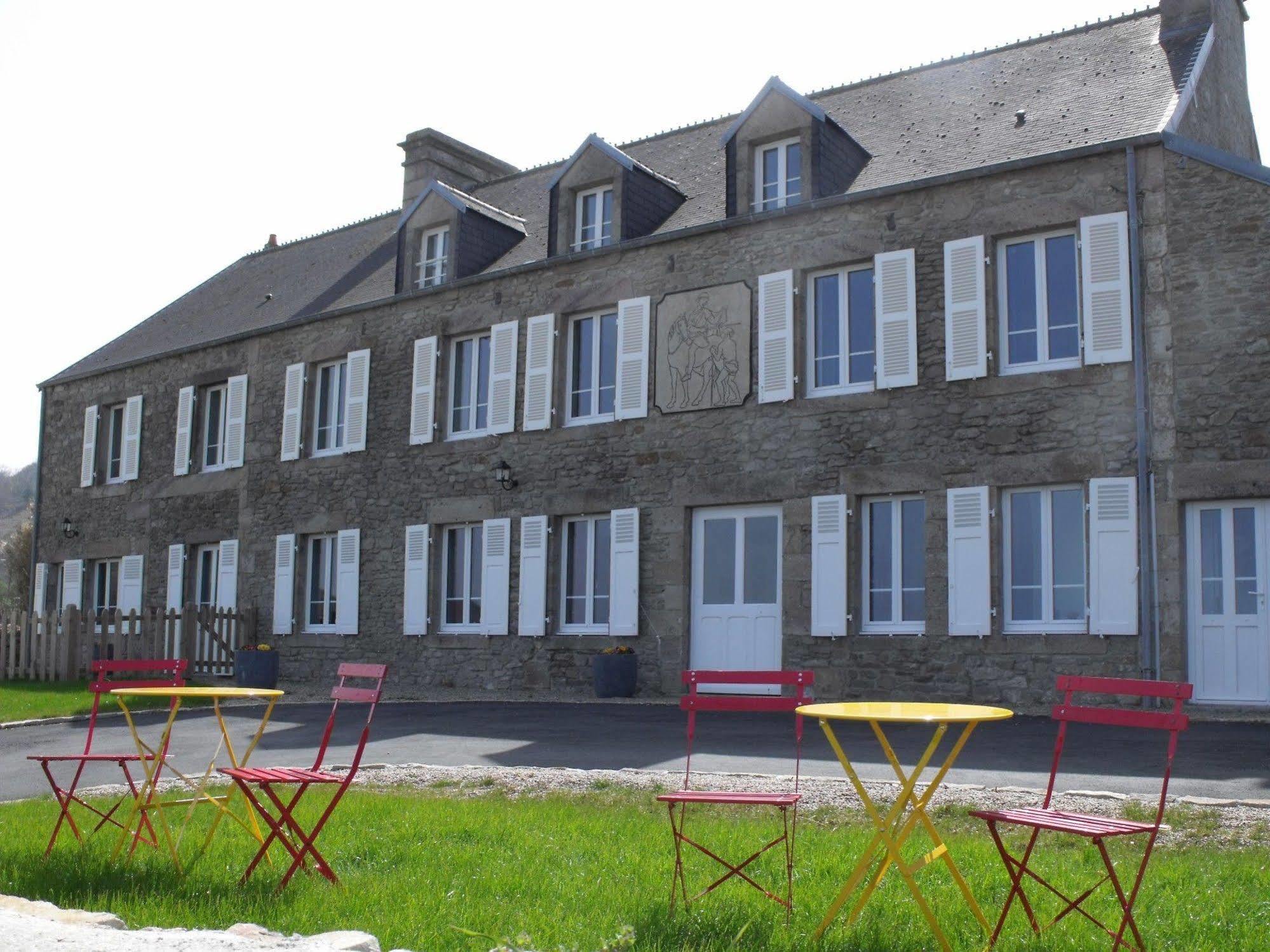 La Roche Du Marais Hotel Omonville-la-Petite Bagian luar foto