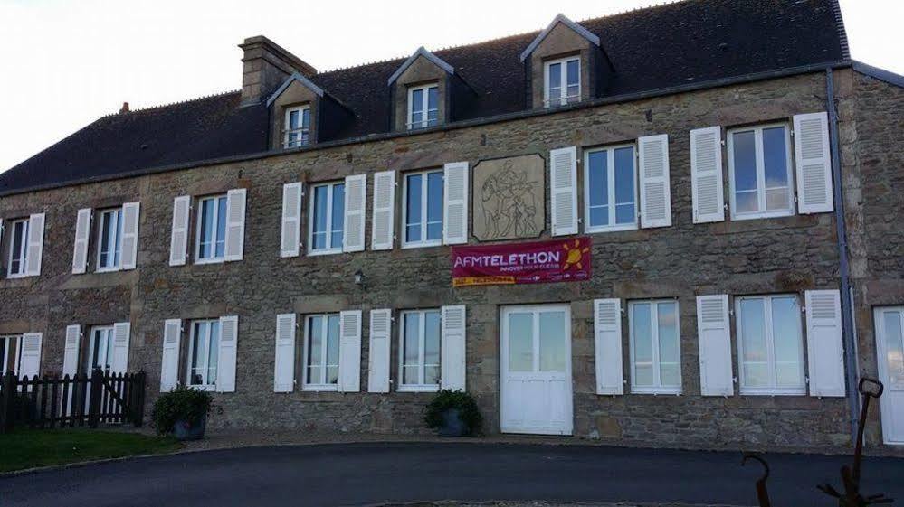 La Roche Du Marais Hotel Omonville-la-Petite Bagian luar foto