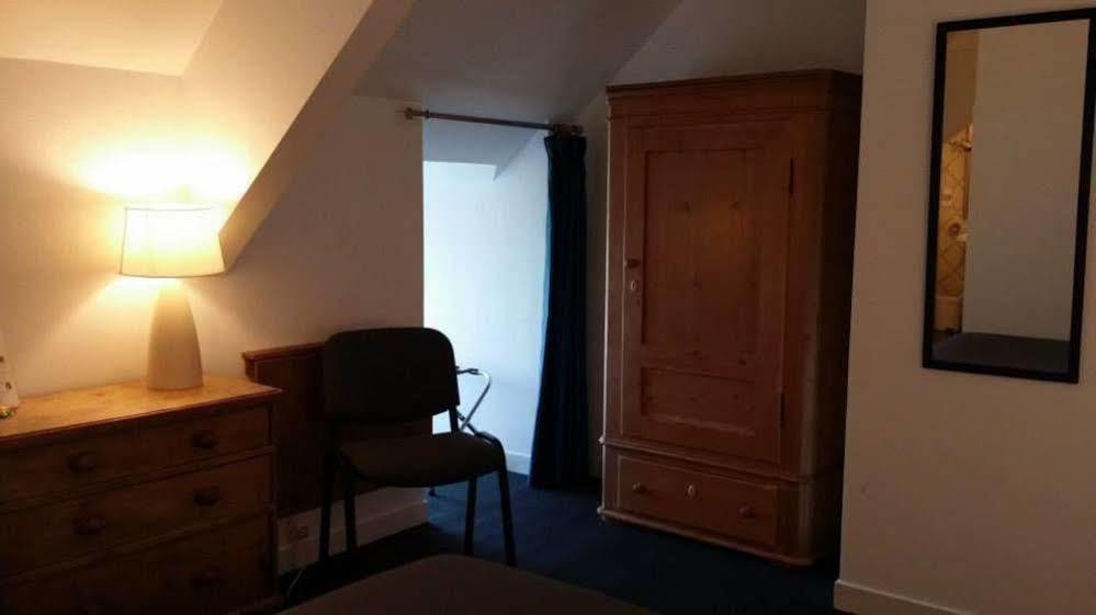 La Roche Du Marais Hotel Omonville-la-Petite Bagian luar foto