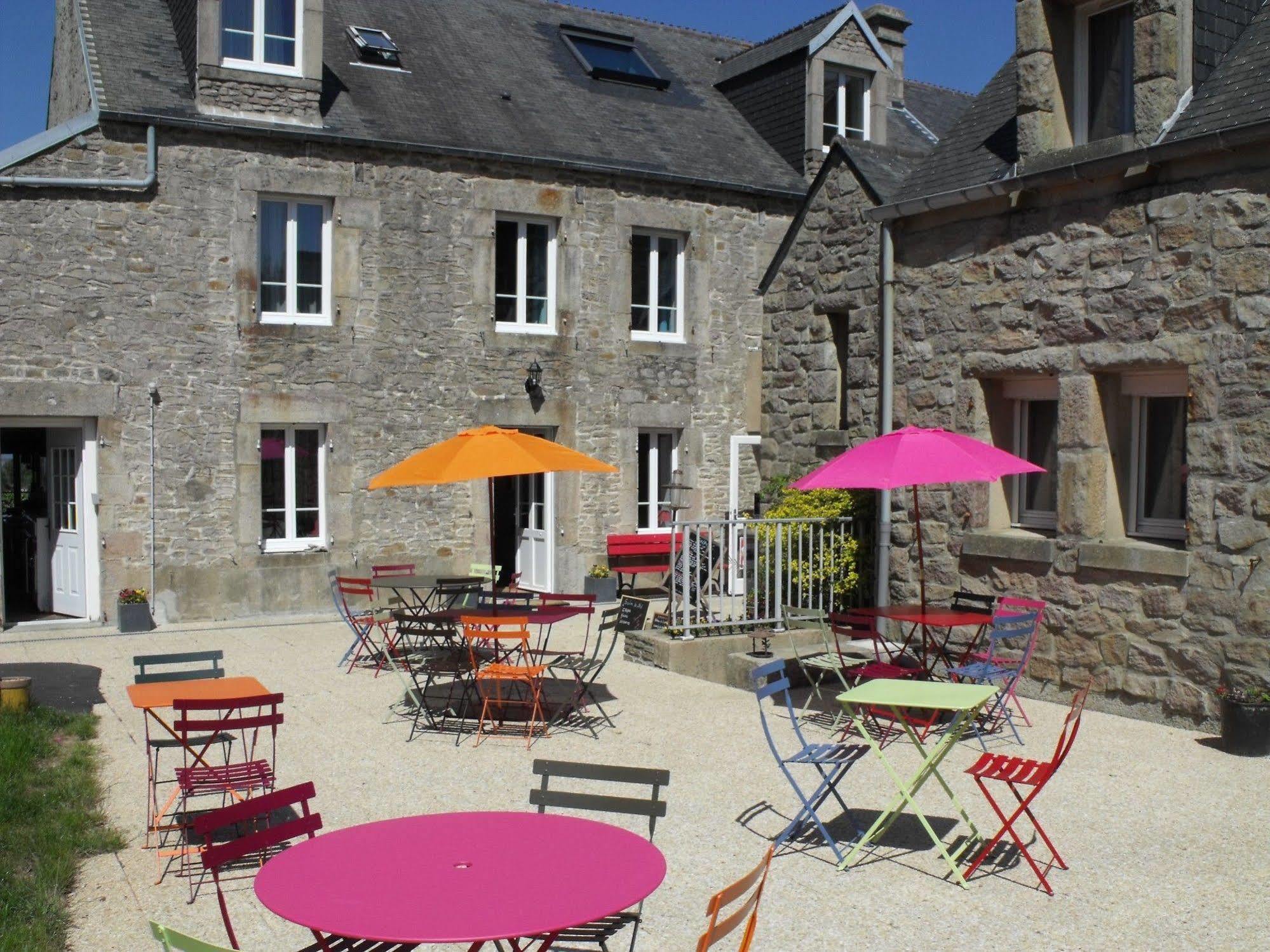 La Roche Du Marais Hotel Omonville-la-Petite Bagian luar foto